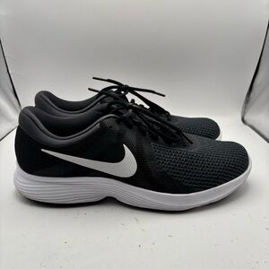 Nike Men Black Revolution 4 Sneaker Size 11